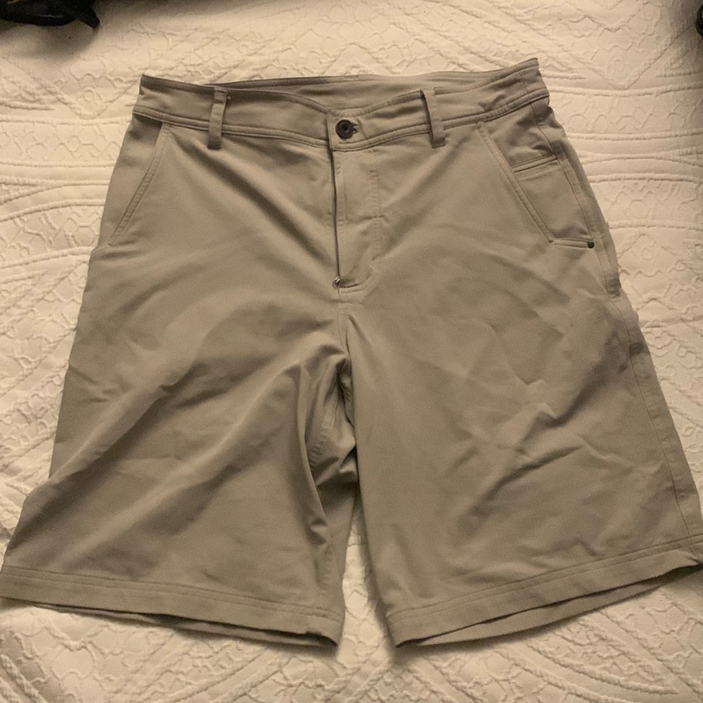 Lululemon khaki flat front shorts